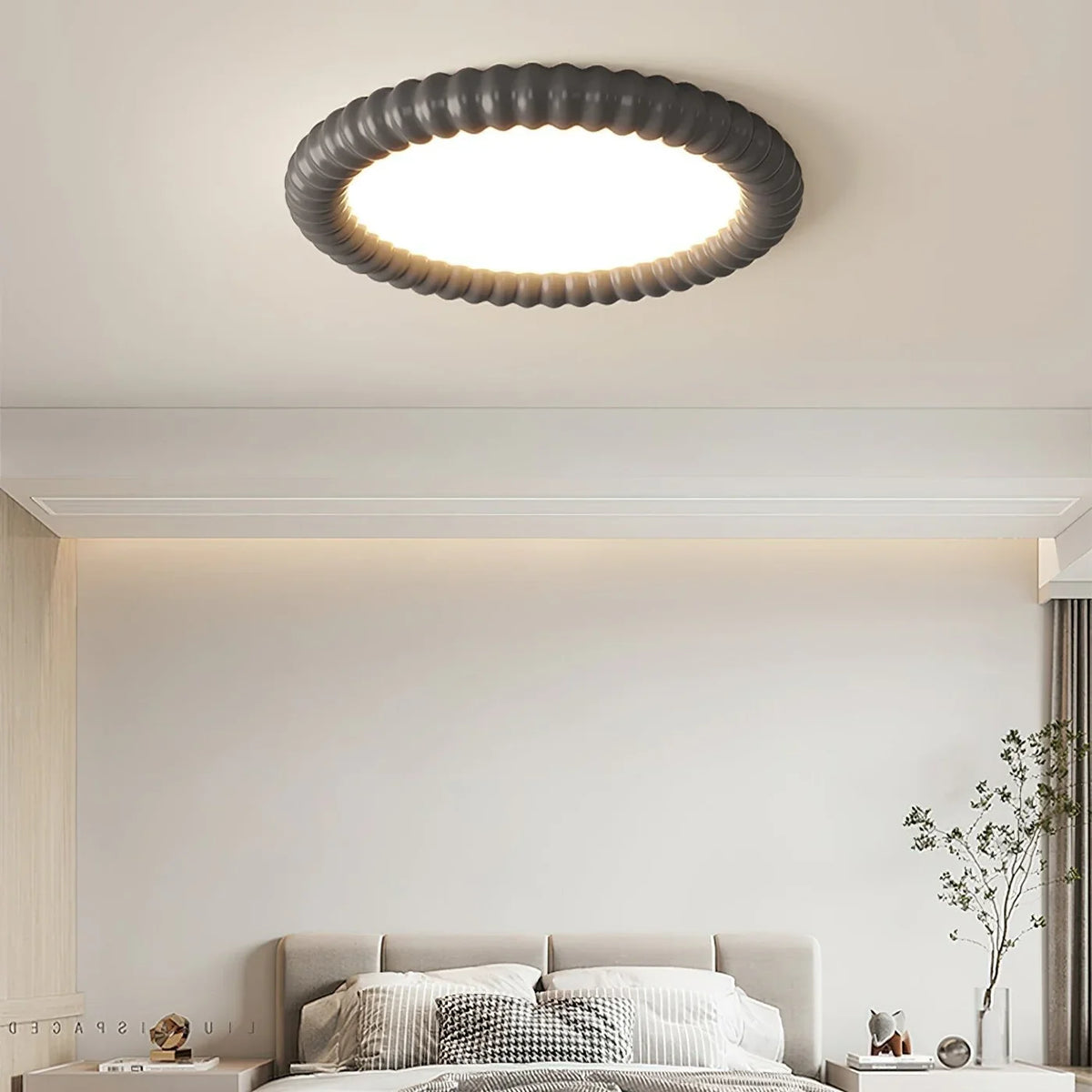 Seraphine | Textured Round Ceiling Light