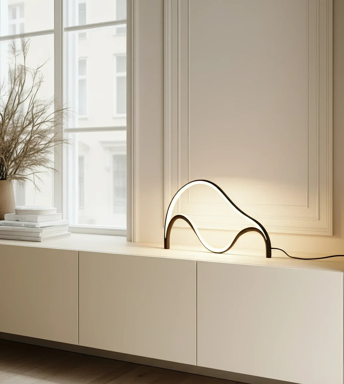 Undine | LED Wave Table Lamp