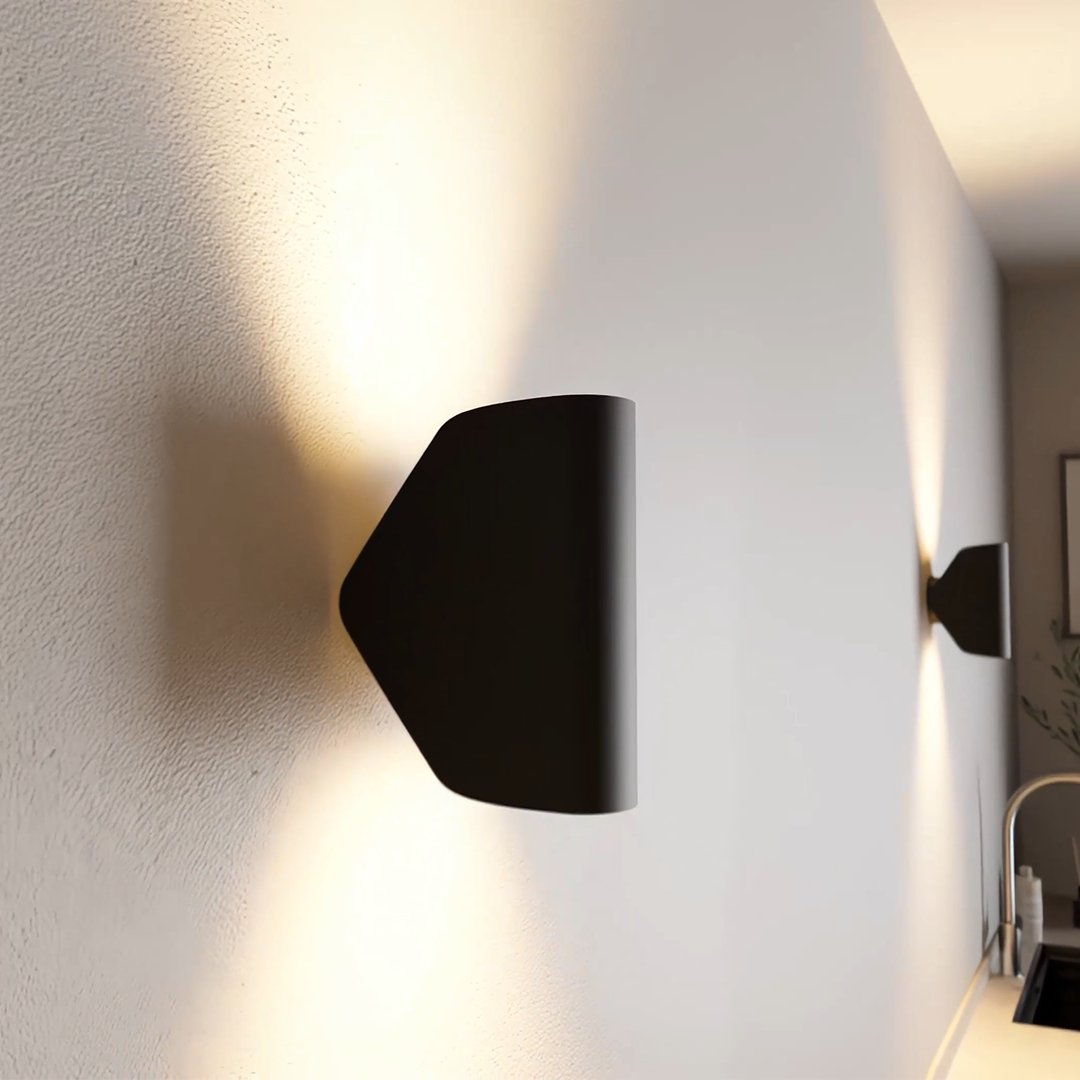 Dravyn | LED Wall Light with 360° Rotation