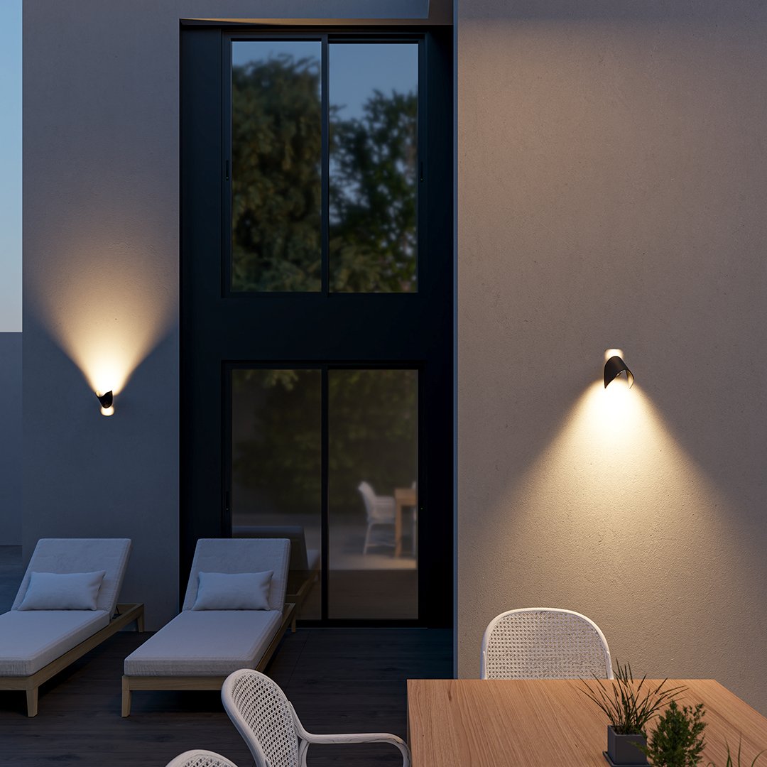 Dravyn | LED Wall Light with 360° Rotation
