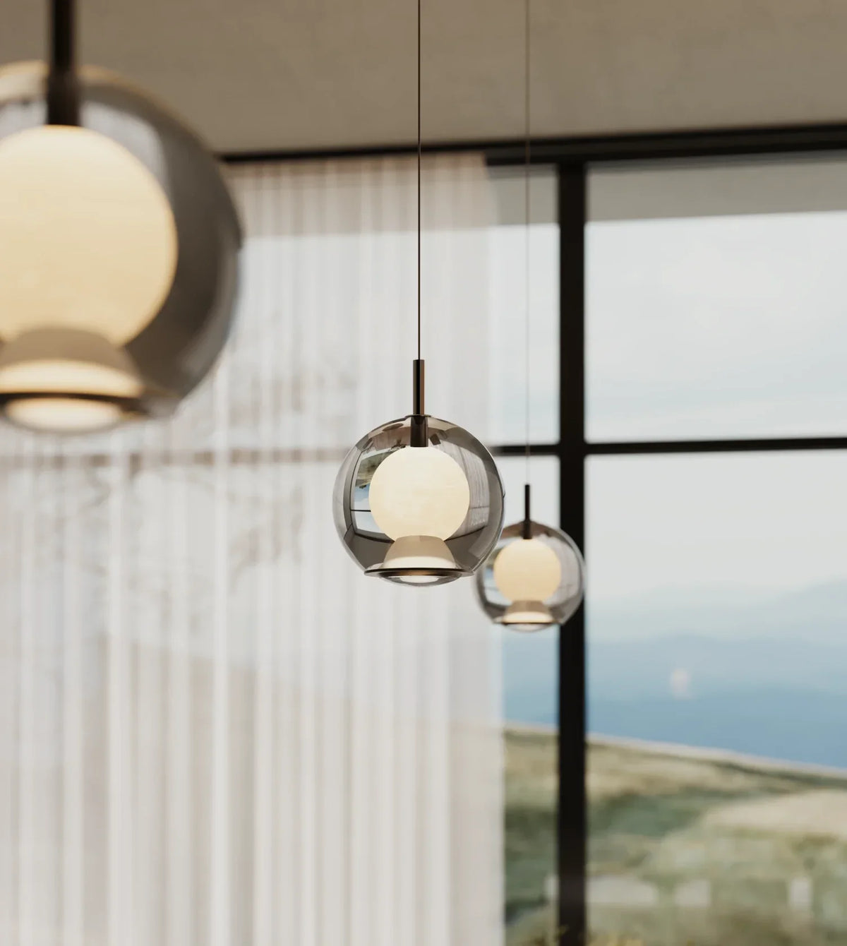 Solwyn | Glass Globe Pendant Light with Adjustable Height