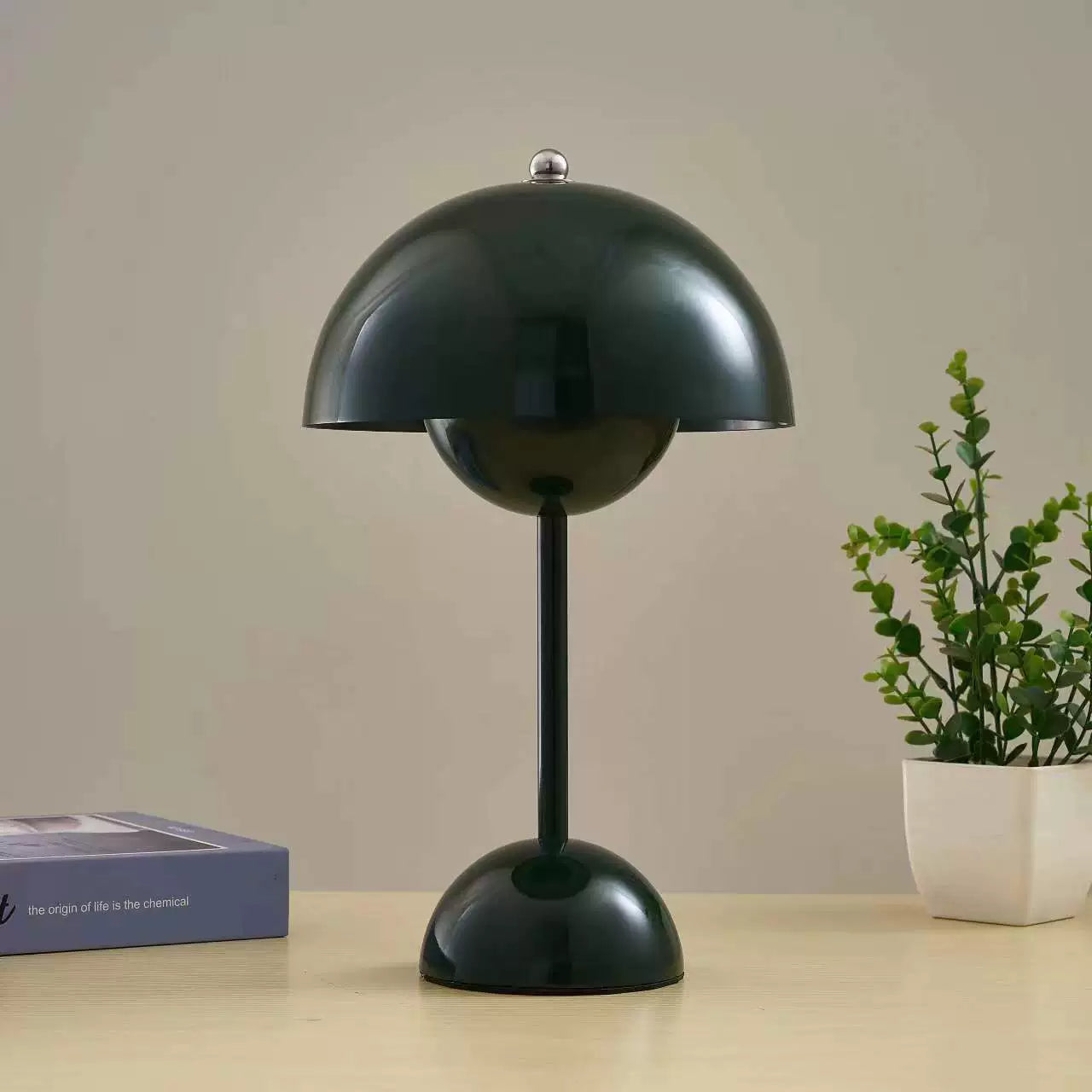 Illysa | LED Table Lamp with Touch Control