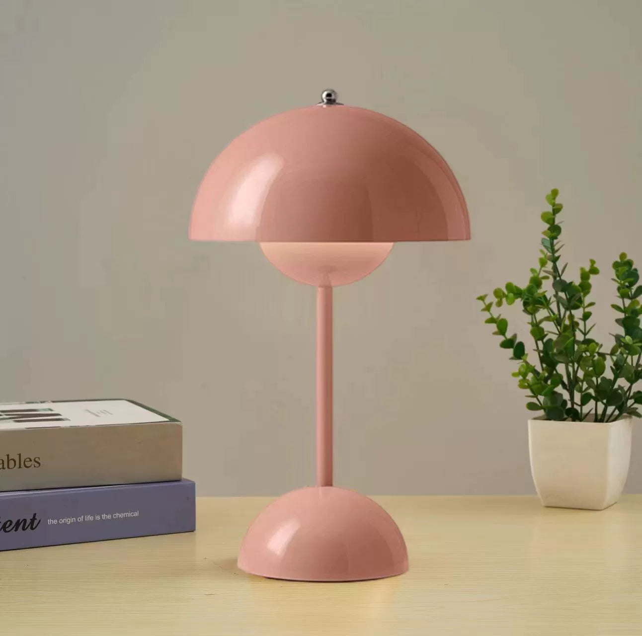 Illysa | LED Table Lamp with Touch Control