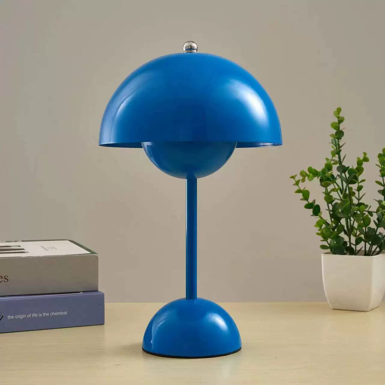 Illysa | LED Table Lamp with Touch Control