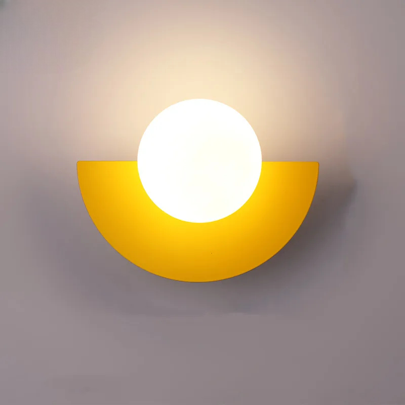 Soletta | LED Geometric Half-Circle Wall Light