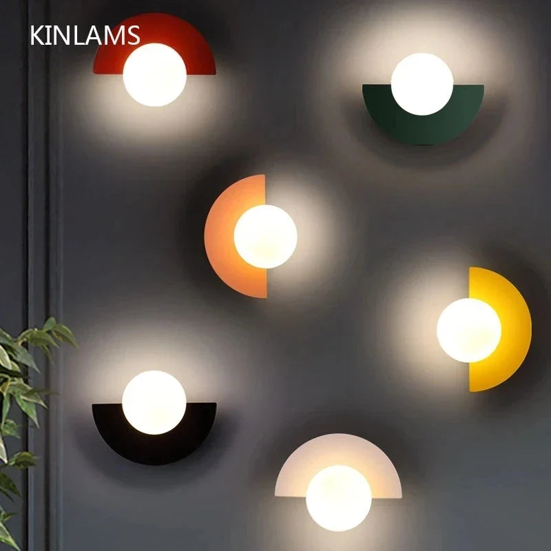 Soletta | LED Geometric Half-Circle Wall Light