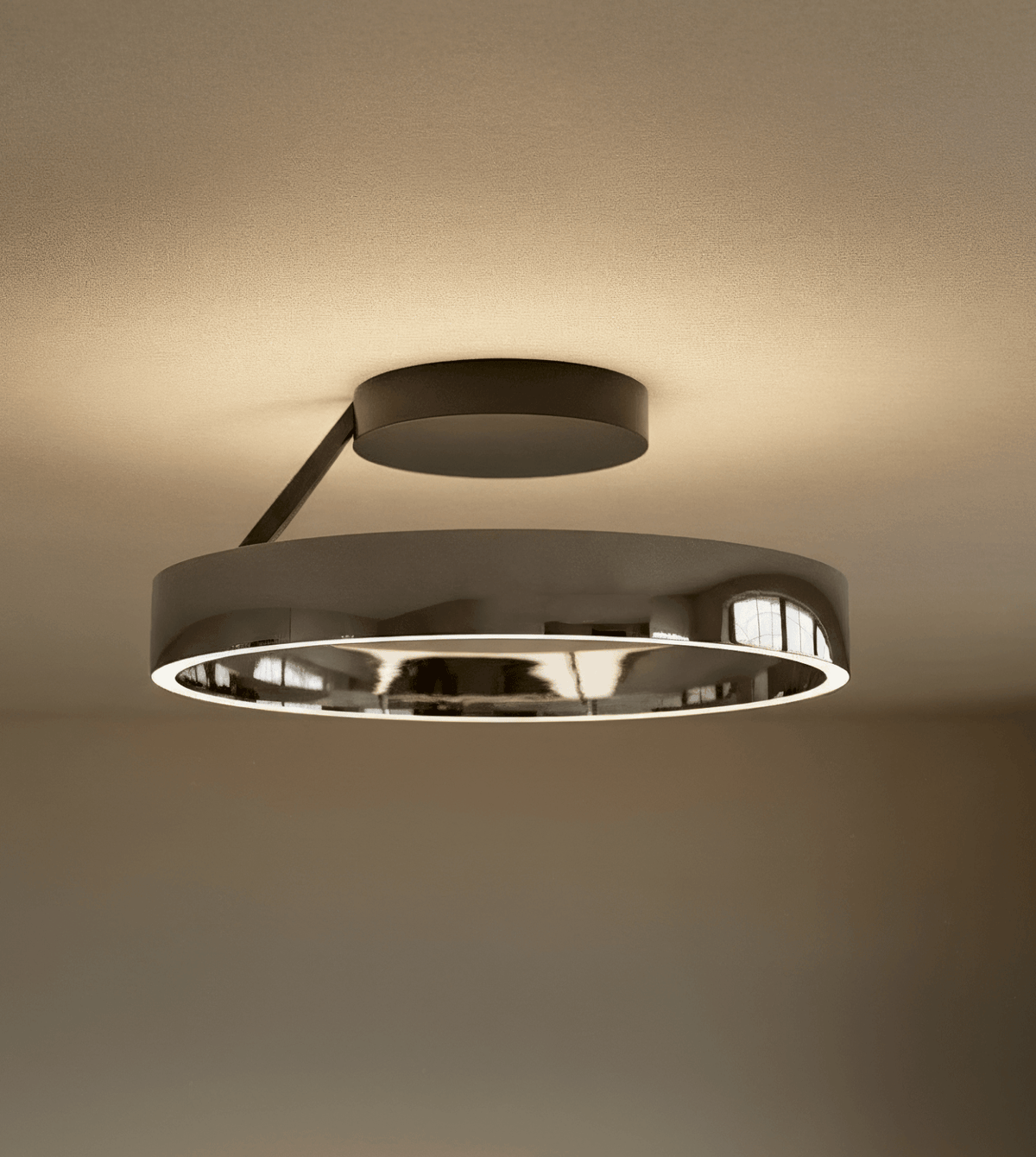 Tydric | LED Ceiling Light with Integrated Dimmer