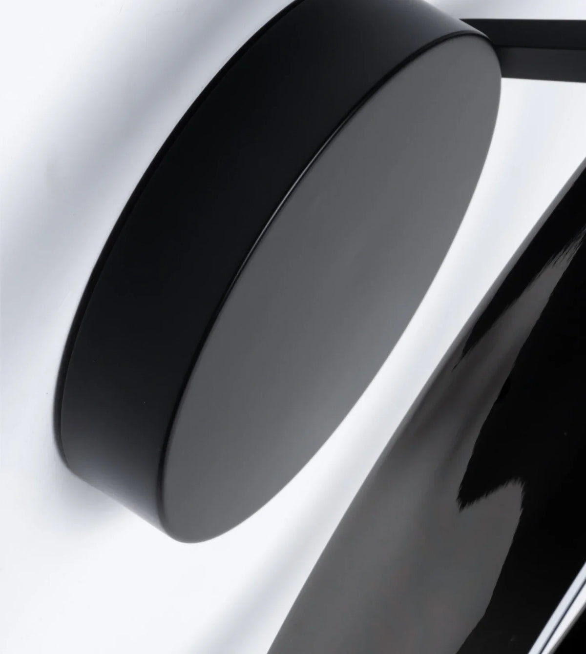 Tydric | LED Ceiling Light with Integrated Dimmer