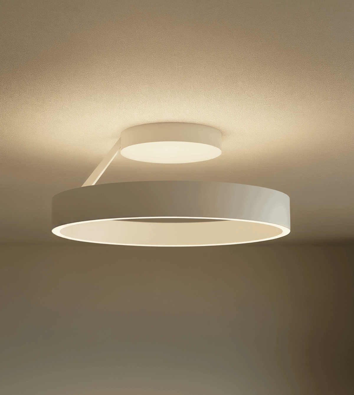 Tydric | LED Ceiling Light with Integrated Dimmer
