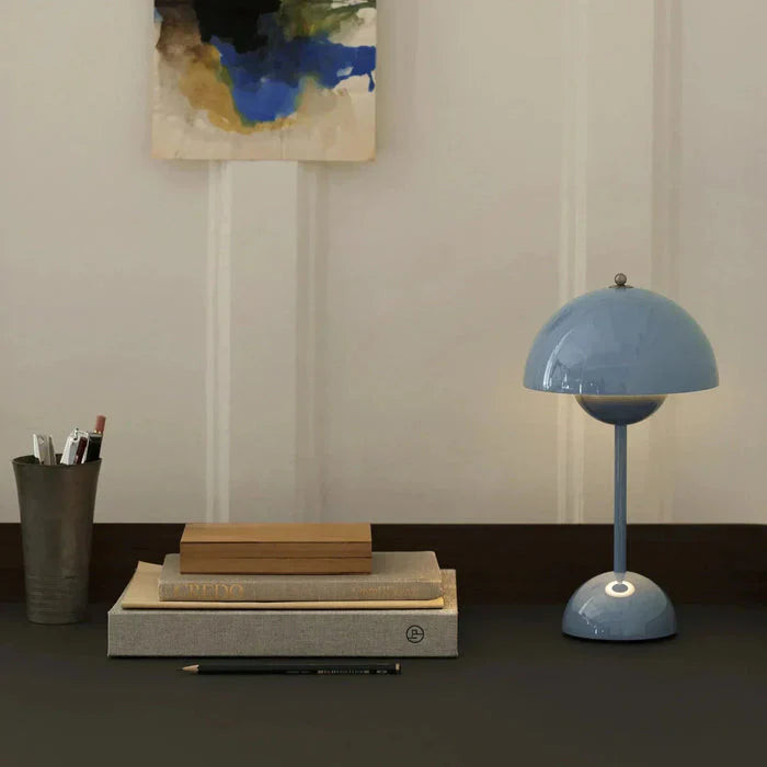 Illysa | LED Table Lamp with Touch Control