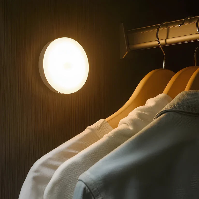 Heath | Motion-Sensing LED Wall Light with USB Charging