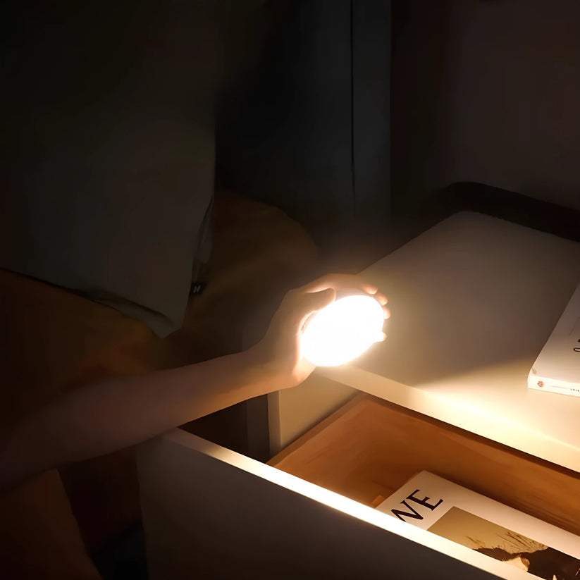 Heath | Motion-Sensing LED Wall Light with USB Charging
